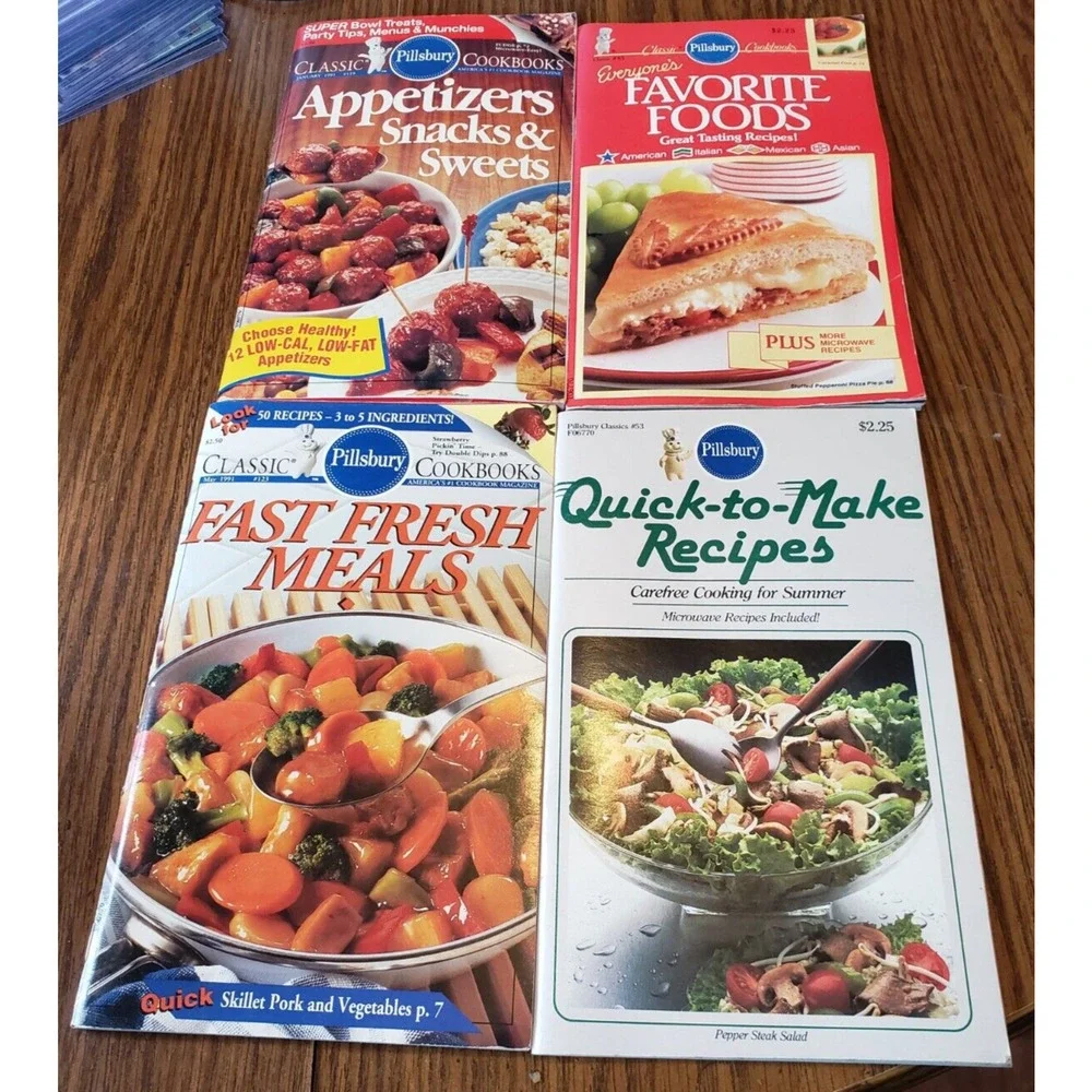 Vintage Brand Cookbook Booklets Lot of 4 - Pillsbury Chex Pepperidge Farm